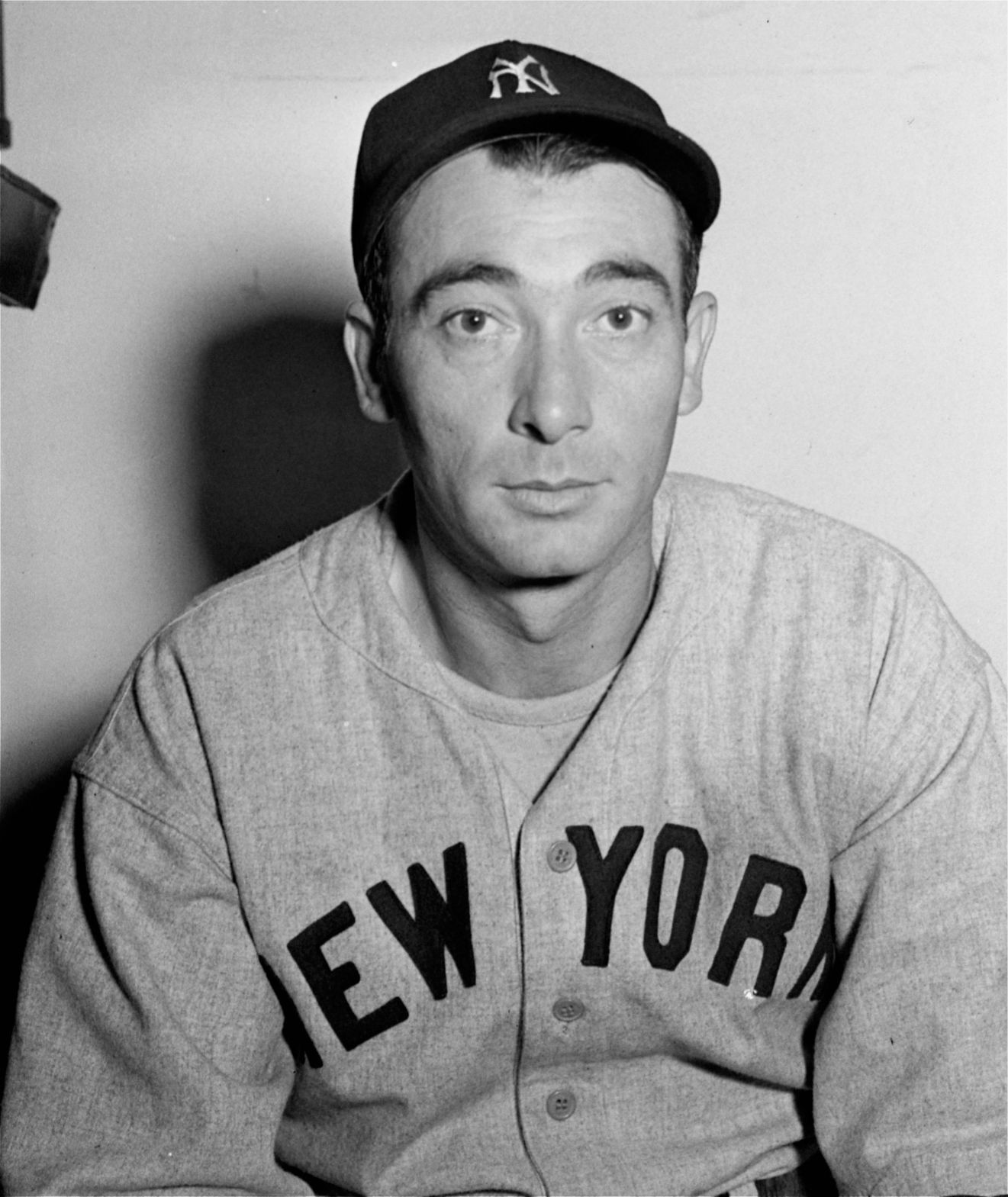 1936: Yankees' Tony Lazzeri hits 3 homers, 2 grand slams, in 11-RBI game